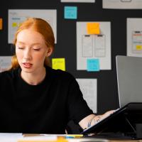 Optimizing Your Conversion Strategy with Social Media Tools