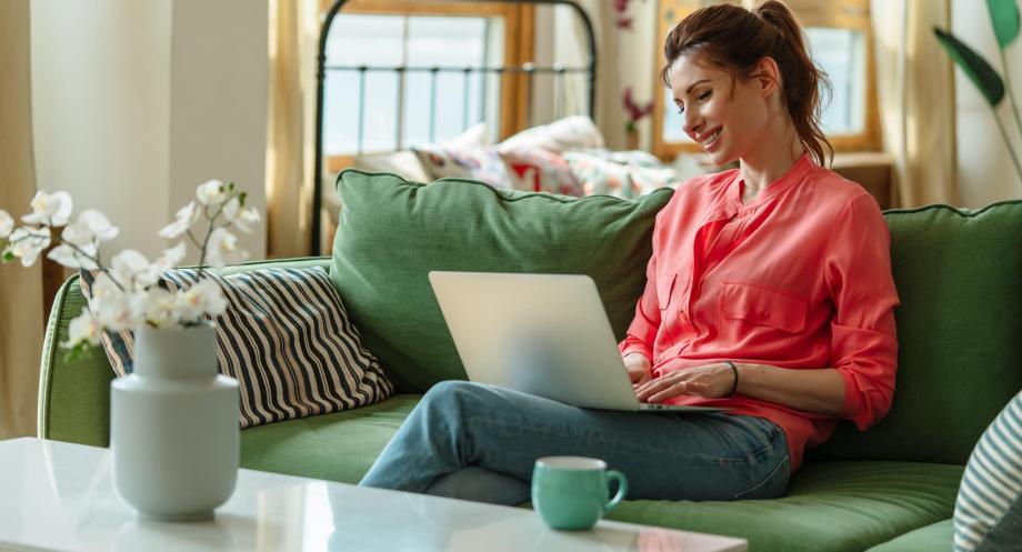 Building a Brand for the Digital Age: Using Free Website Builders and Social Media