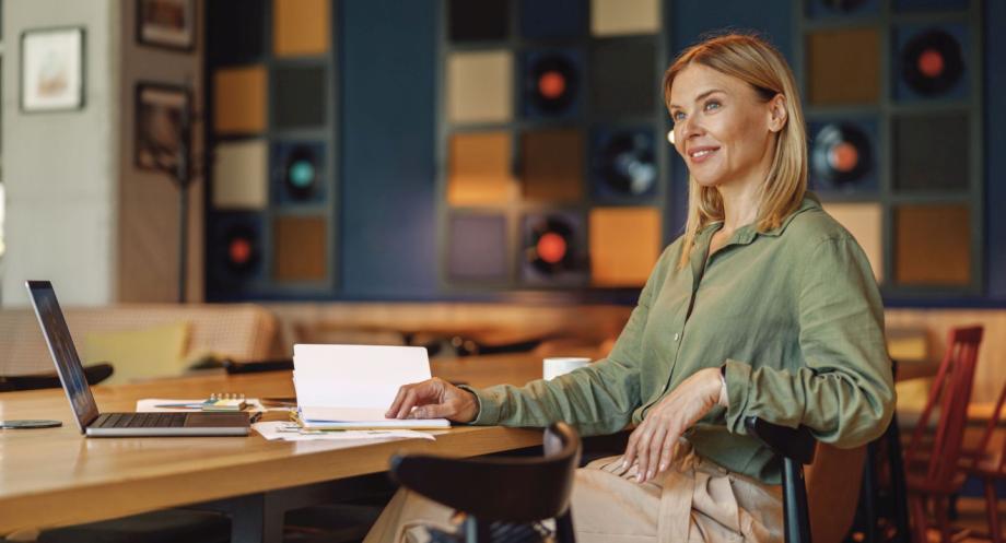10 Ways to Personalize the User Experience with a Free Website Builder