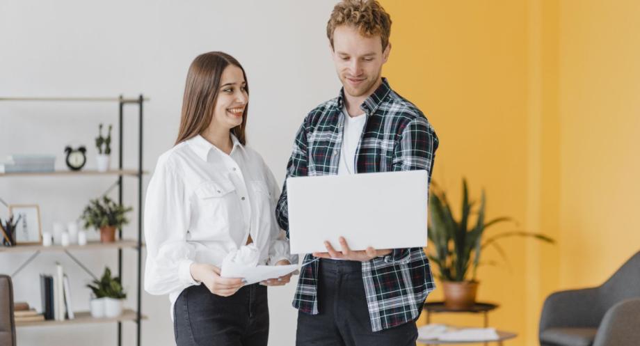 The Psychology Behind Successful Promotions with Social Media Tools