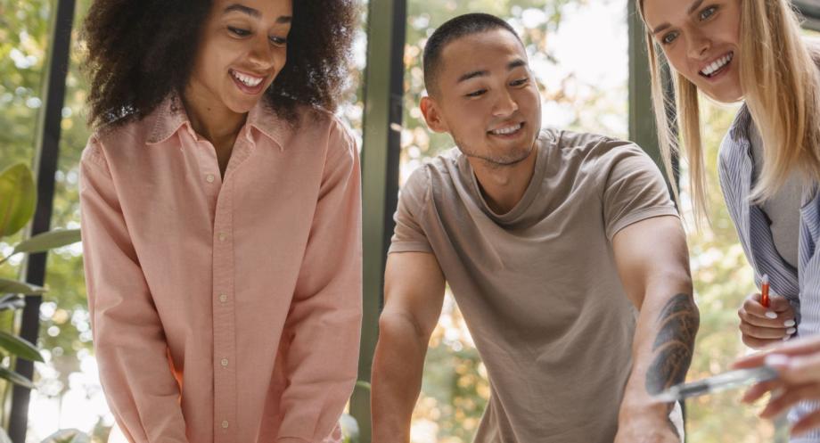 The Evolution of Promotion: From Traditional to Digital Tools