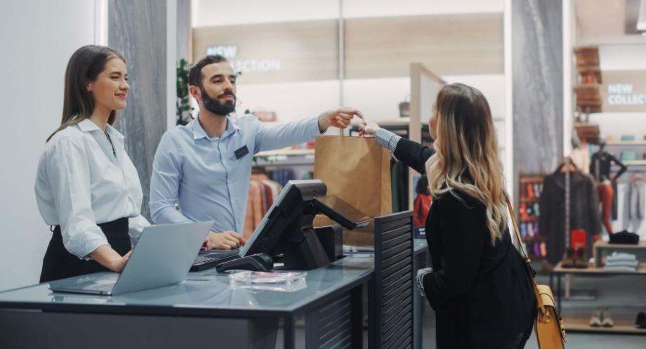 Increase Customer Engagement with Social Media Tools