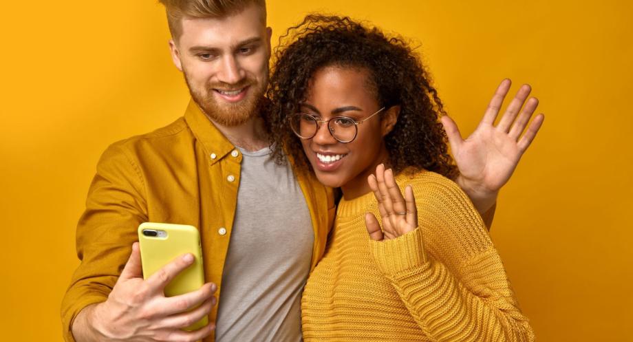 5 Ways to Use Social Media Tools to Build Your Brand's Online Community