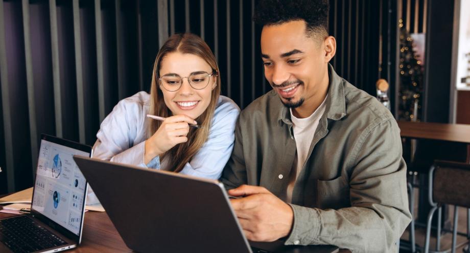 Choosing the Right Tools for Your Online Business