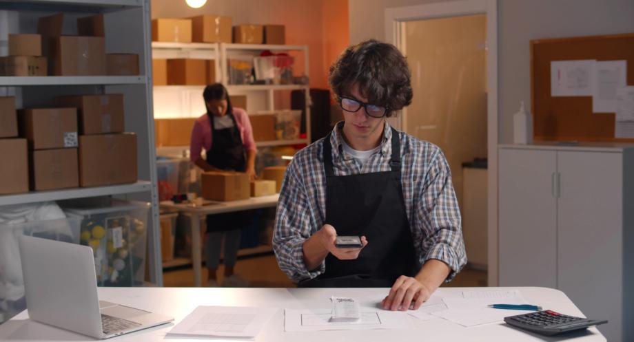 10 Ways to Enhance Customer Engagement with Free Website Builder