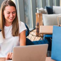 Creating a Seamless Customer Journey with Free Website Builders
